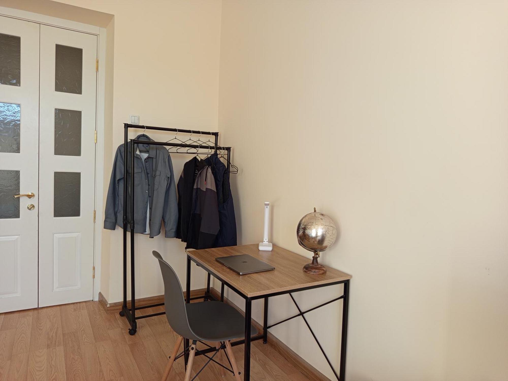 Living Spaces - Guesthouse 耶烈万 外观 照片